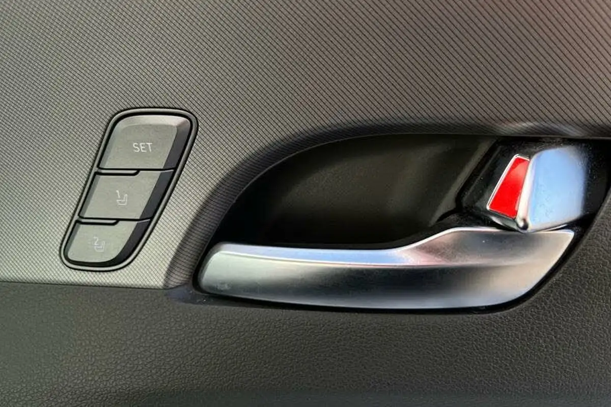 2023-hyundai-santa-fe-16-t-gdi-ultimate-265ps-4wd-phev-big-29