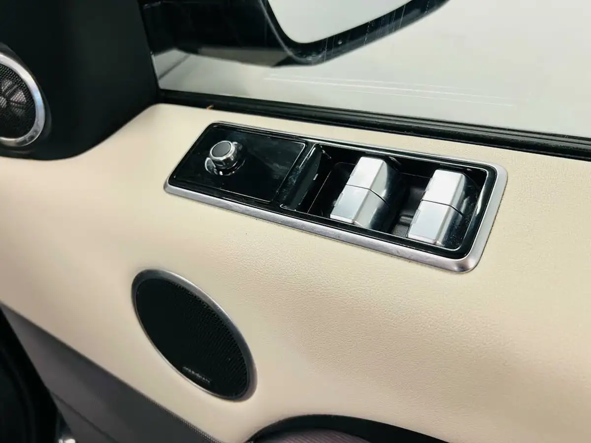 2018-land-rover-range-rover-sport-20sd4-hse-big-18