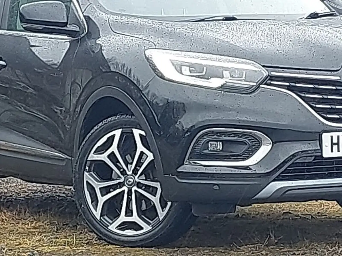 2019-renault-kadjar-13-tce-gt-line-160bhp-big-8