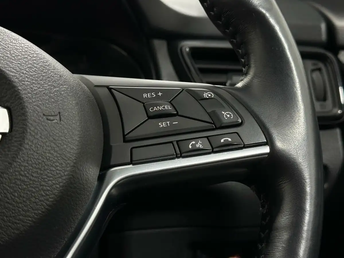 2020-nissan-x-trail-17dci-tekna-5-seat-big-13