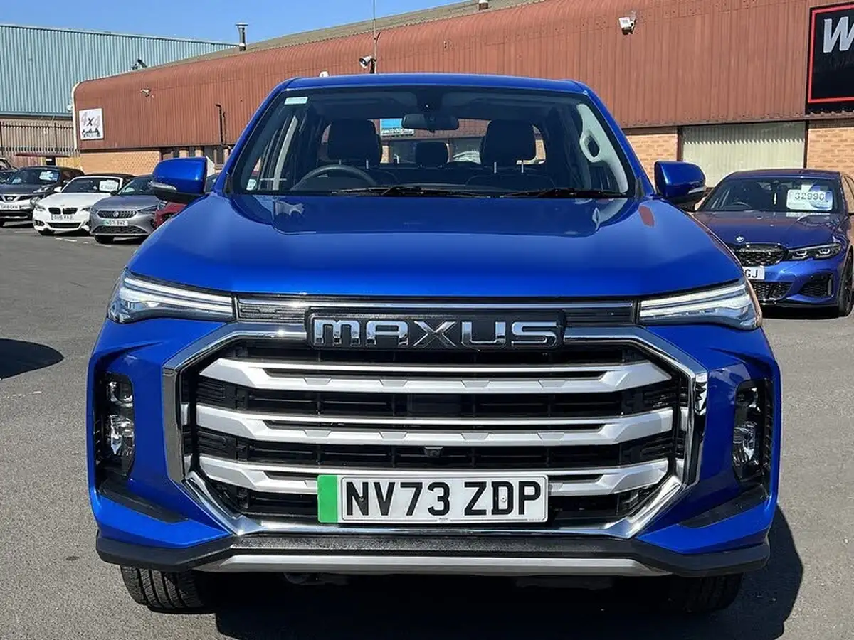 2023-maxus-t90ev-e-8855kwh-big-7