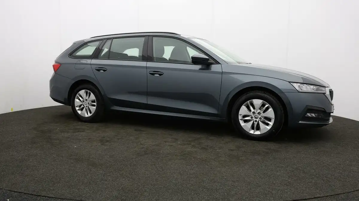 2021-skoda-octavia-10-tsi-se-technology-estate-big-35