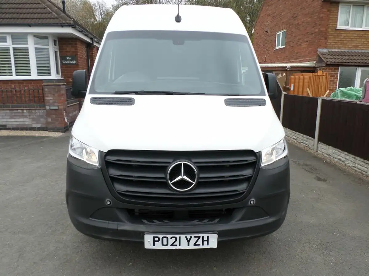 2021-mercedes-benz-sprinter-21cdi-316-l3h2-progressive-big-2