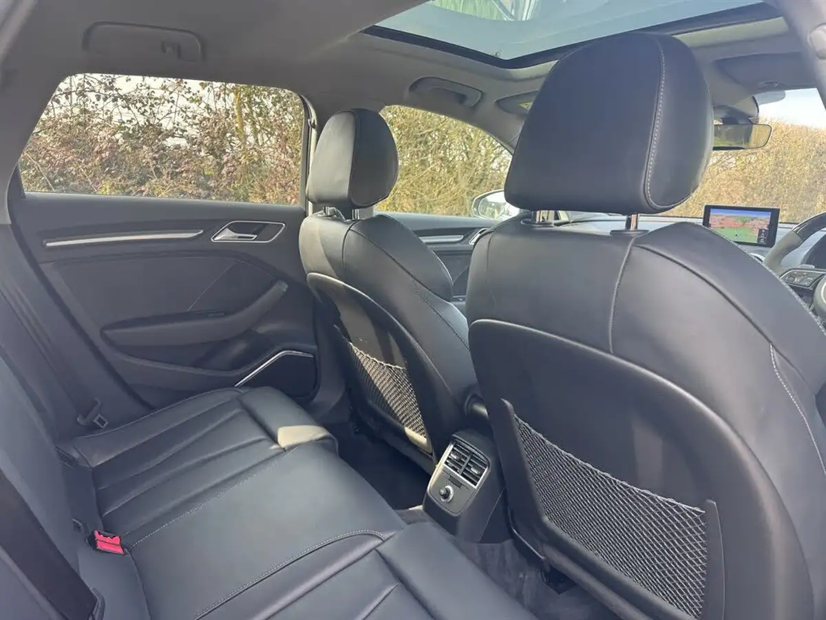 2019-audi-rs3-25-tfsi-sportback-5d-big-16