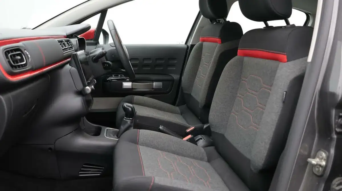 2019-citroen-c3-12-puretech-feel-82ps-ss-big-14