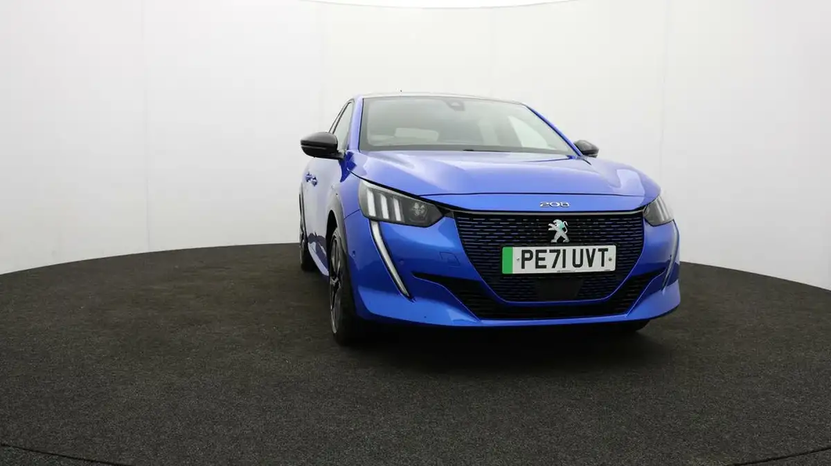 2021-peugeot-208-e-gt-50kwh-big-44
