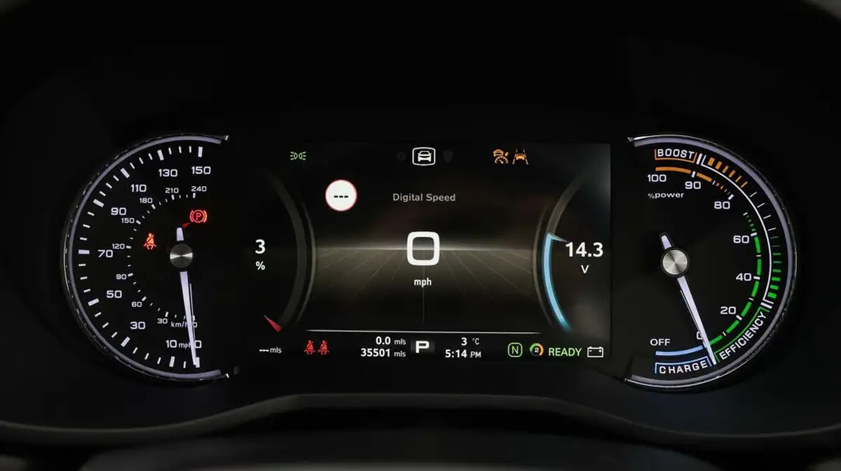 2021-mg-mg5-e-exclusive-ev-long-range-big-10