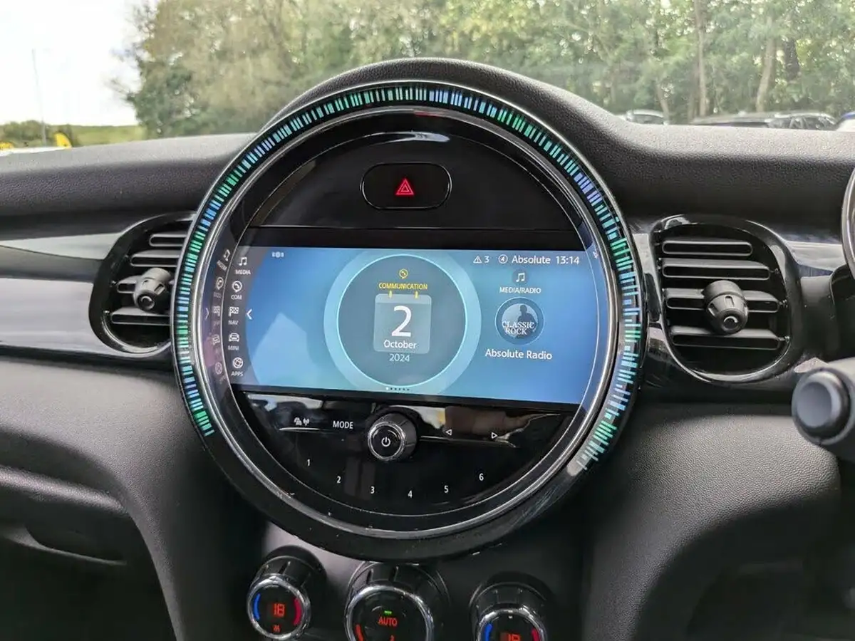 2022-mini-cooper-e-cooper-s-1-big-18