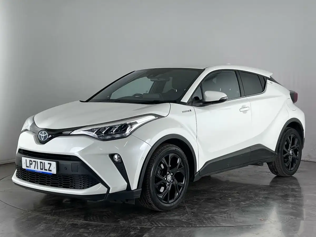 2022-toyota-c-hr-18-vvt-i-design-big-1