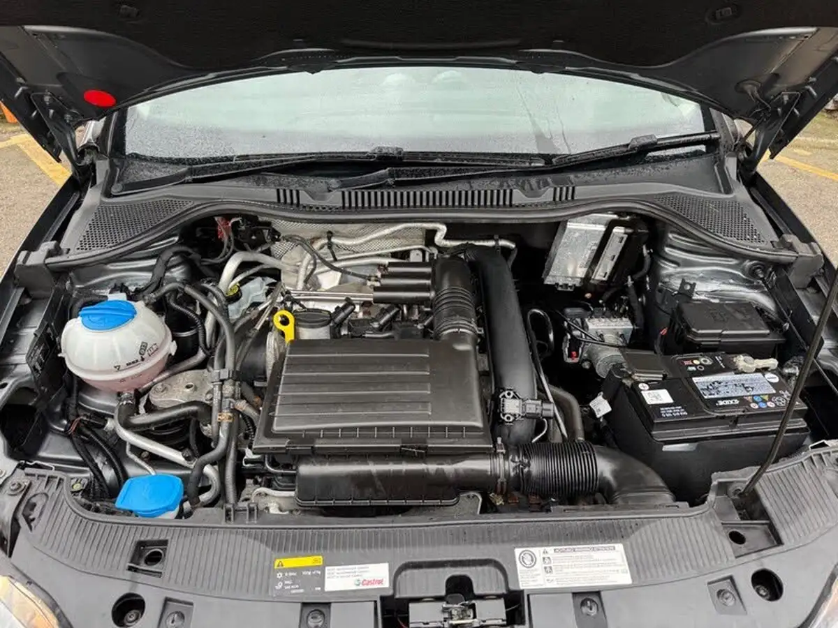 2015-seat-ibiza-12-tsi-fr-hatchback-5d-big-27