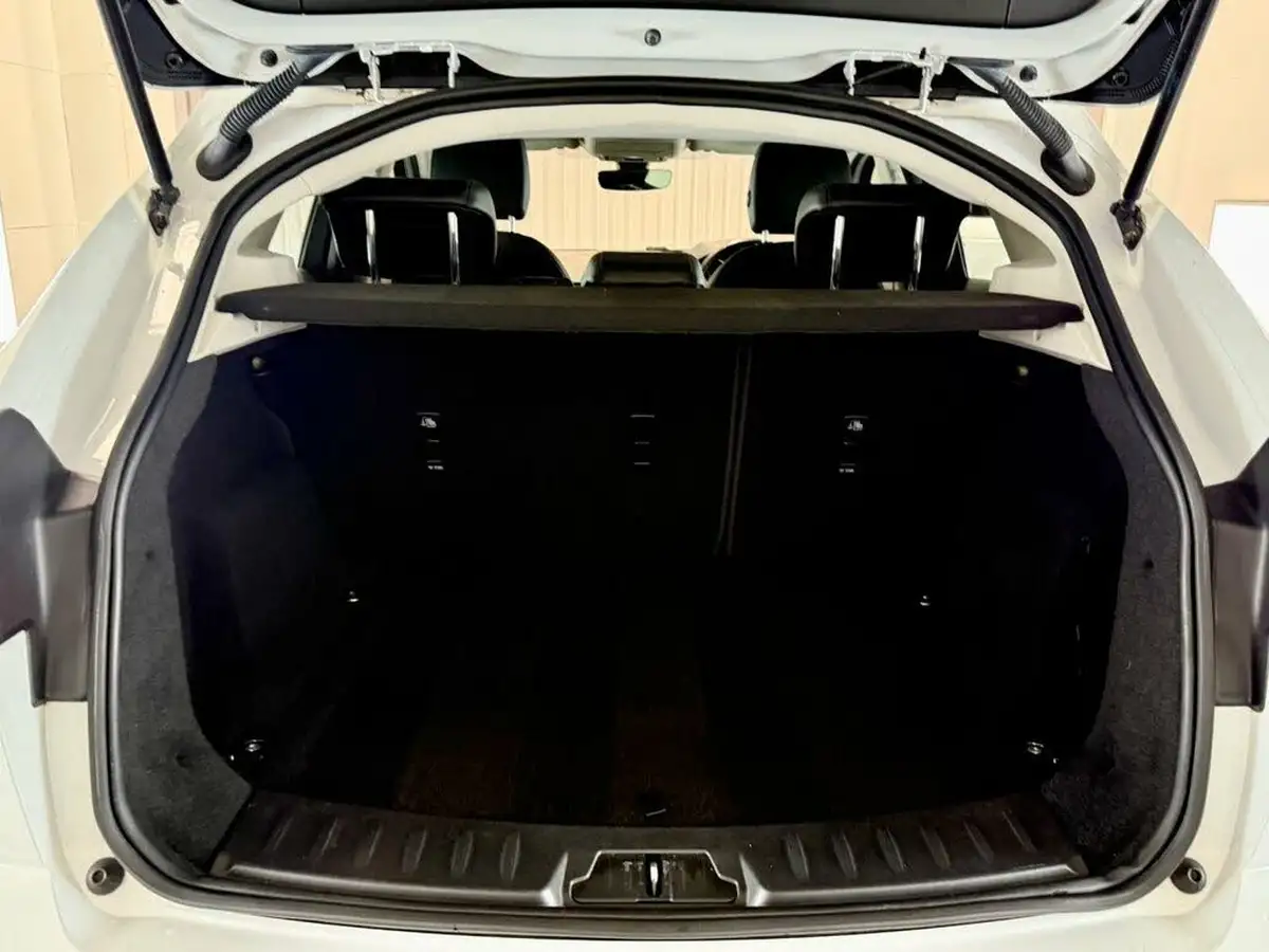 2020-jaguar-e-pace-20-i4d-s-awd-auto-big-37