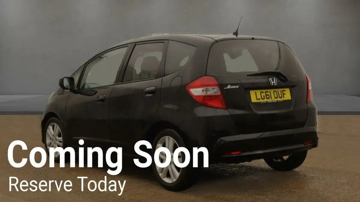 2011-honda-jazz-14-ex-big-2