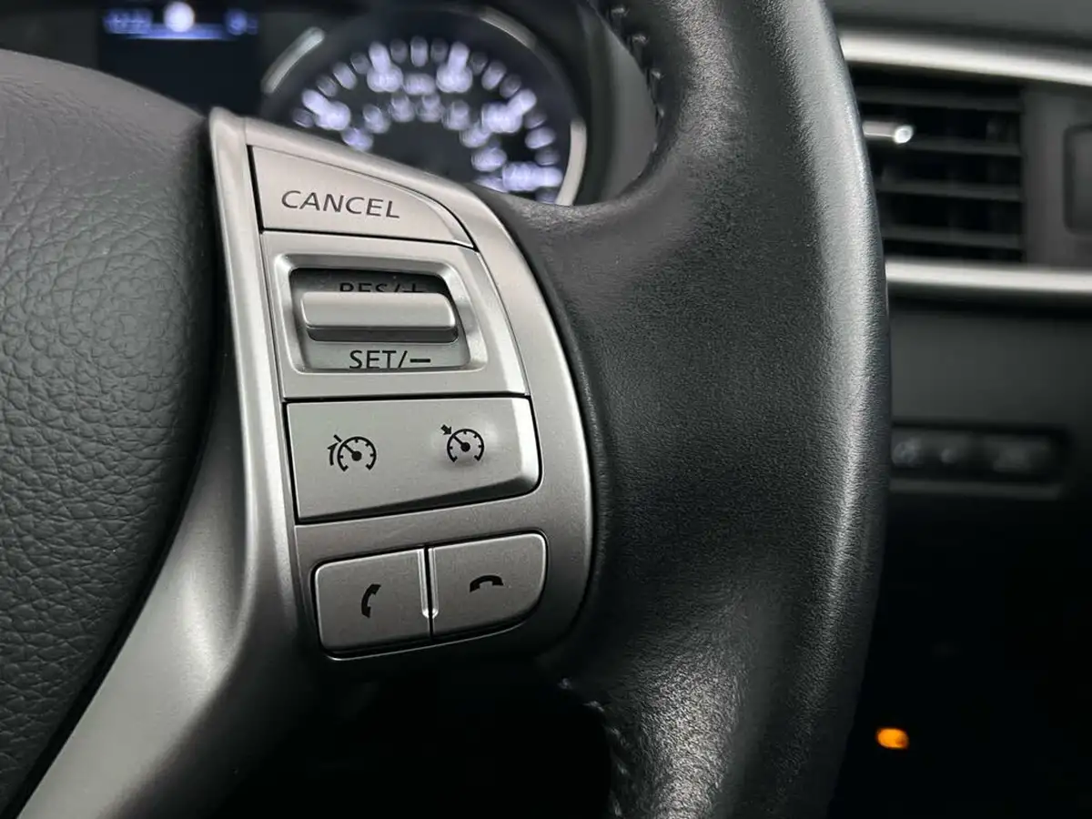 2016-nissan-qashqai-12-dig-t-n-connecta-xtronic-cvt-big-17