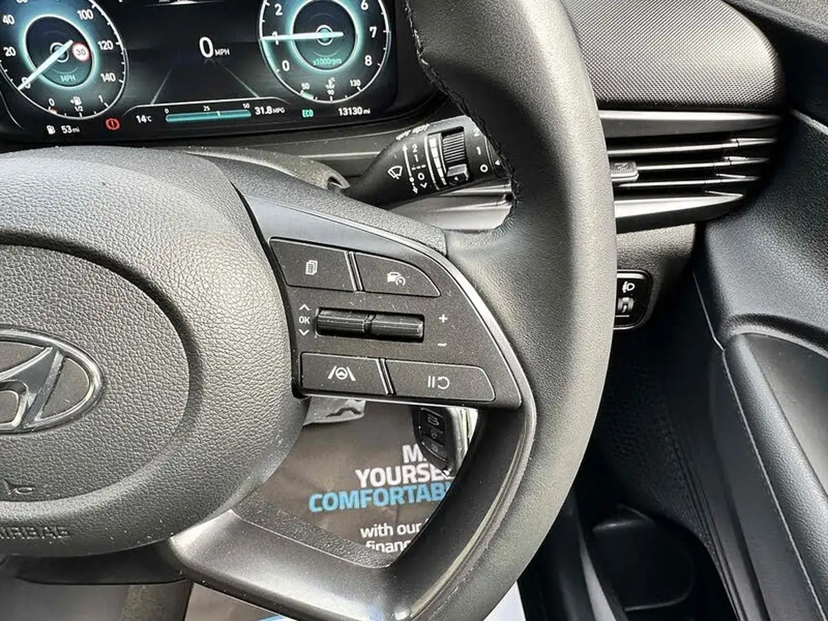 2022-hyundai-bayon-10-t-gdi-se-connect-dct-big-39