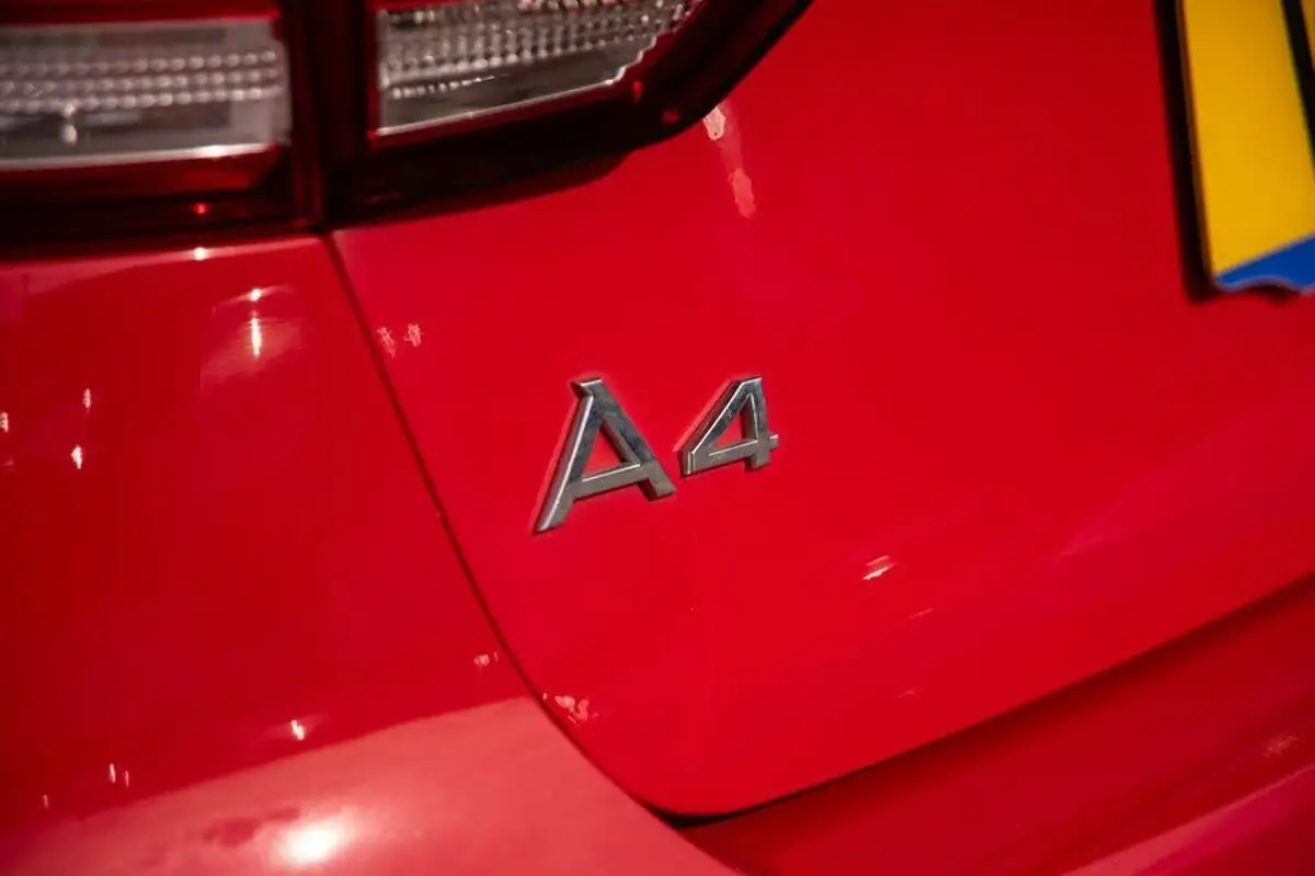 2016-audi-a4-avant-20-tfsi-se-s-tronic-big-7