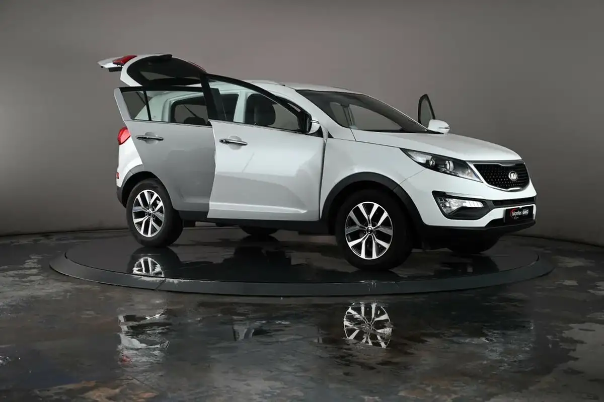 2014-kia-sportage-16-white-edition-big-32