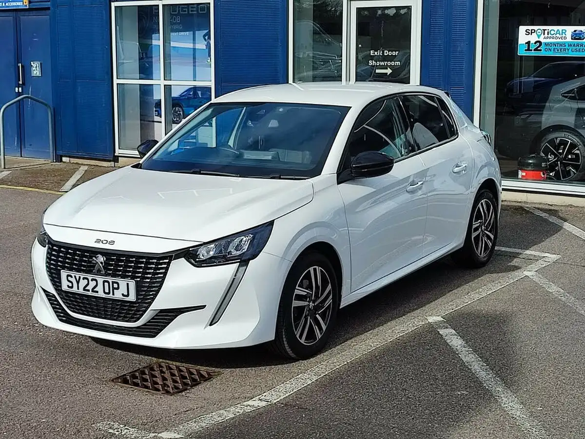 2022-peugeot-208-12-puretech-allure-premium-100bhp-big-0