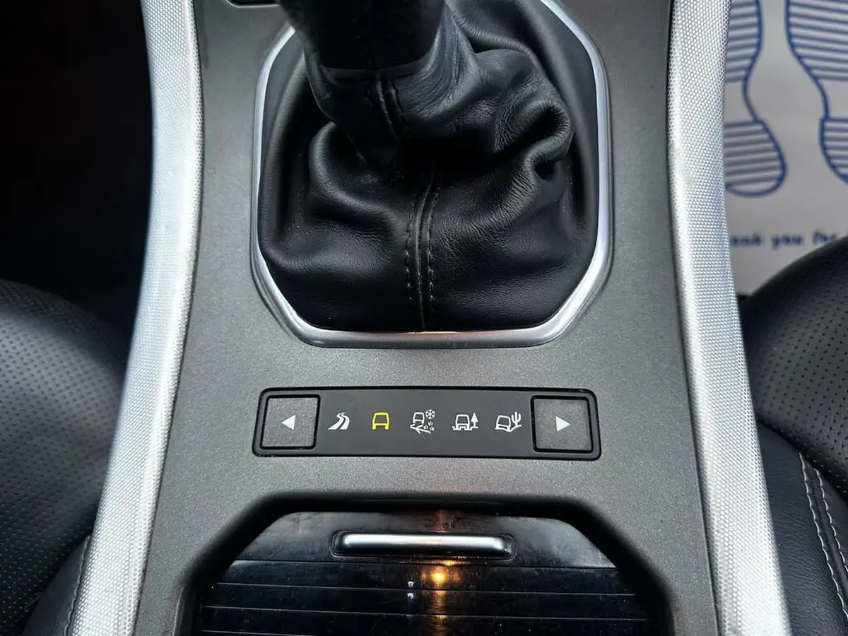 2012-land-rover-range-rover-evoque-22sd4-dynamic-big-34