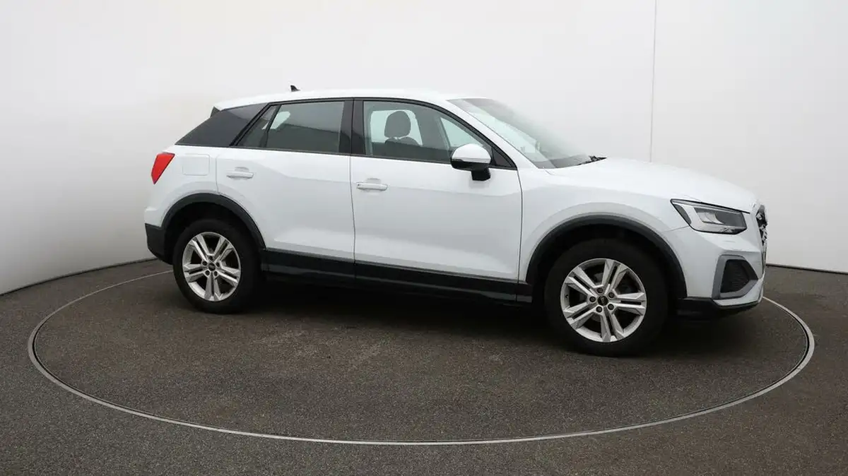 2022-audi-q2-15-35-tfsi-sport-big-38