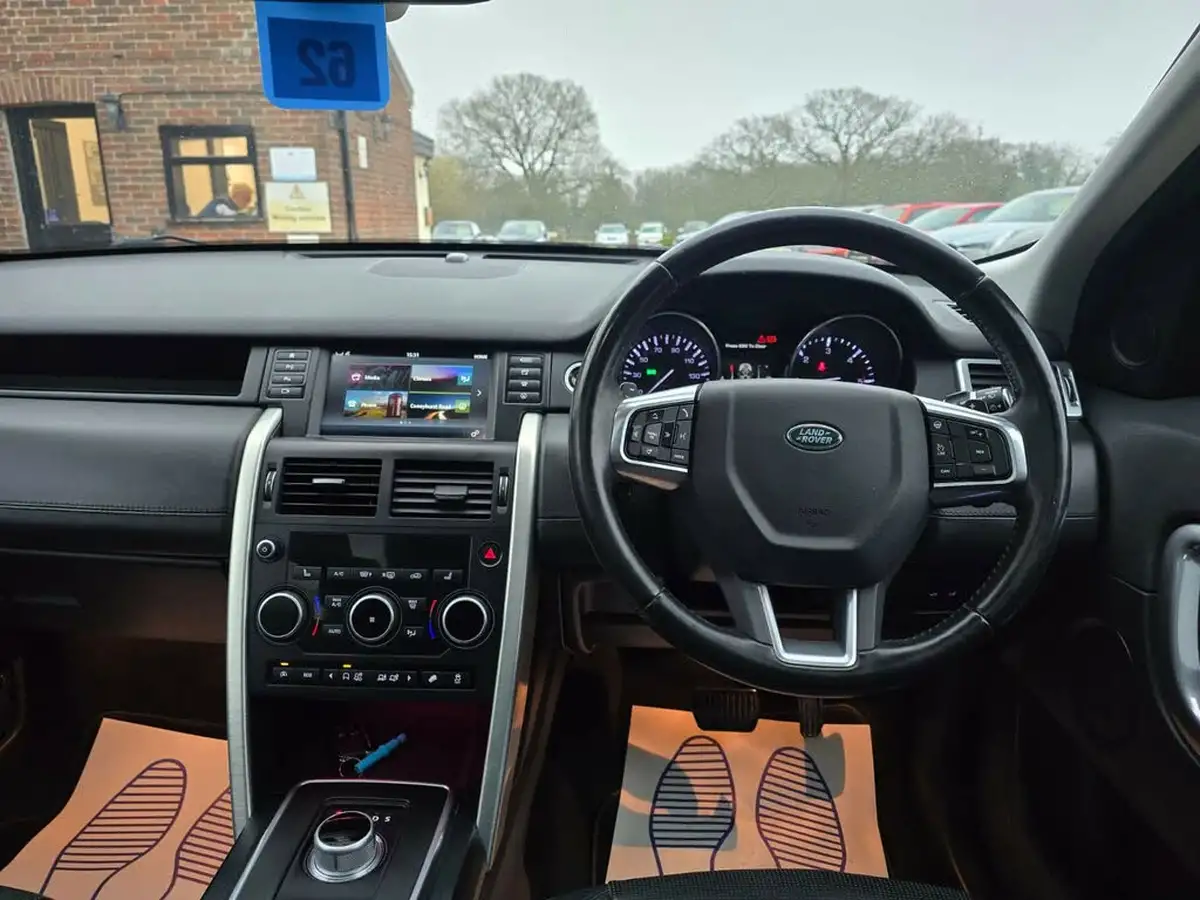 2015-land-rover-discovery-sport-22td-hse-luxury-auto-big-21