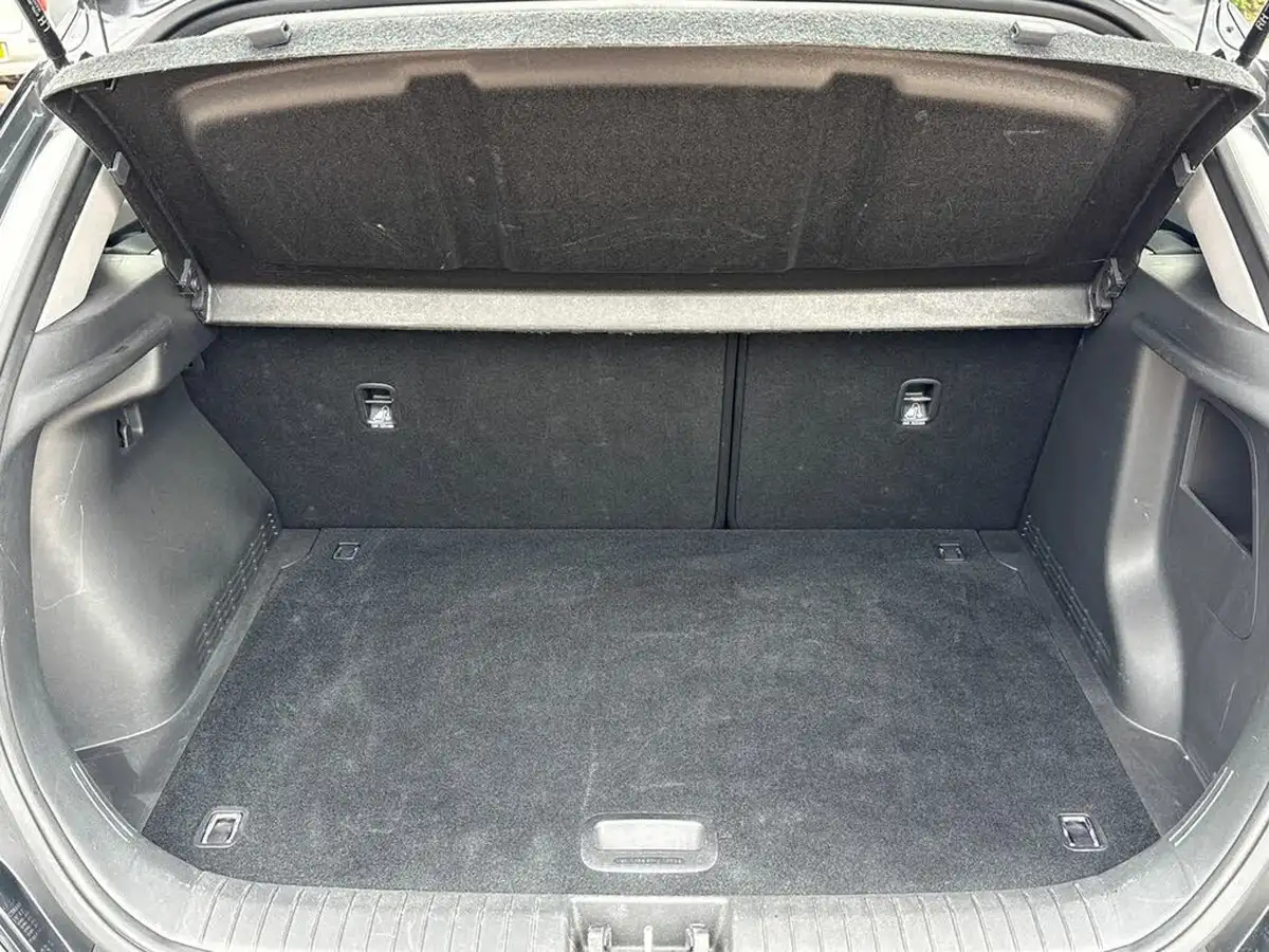 2023-hyundai-kona-16-gdi-se-connect-big-11