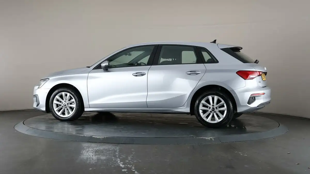 2021-audi-a3-20-30-tdi-technik-big-69