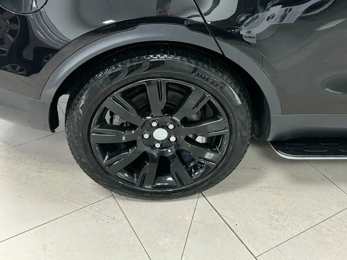 2019-land-rover-discovery-30-sd-v6-hse-luxury-big-78