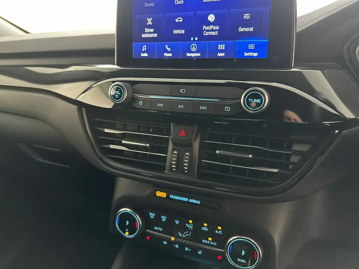 2023-ford-kuga-15t-st-line-x-edition-big-21