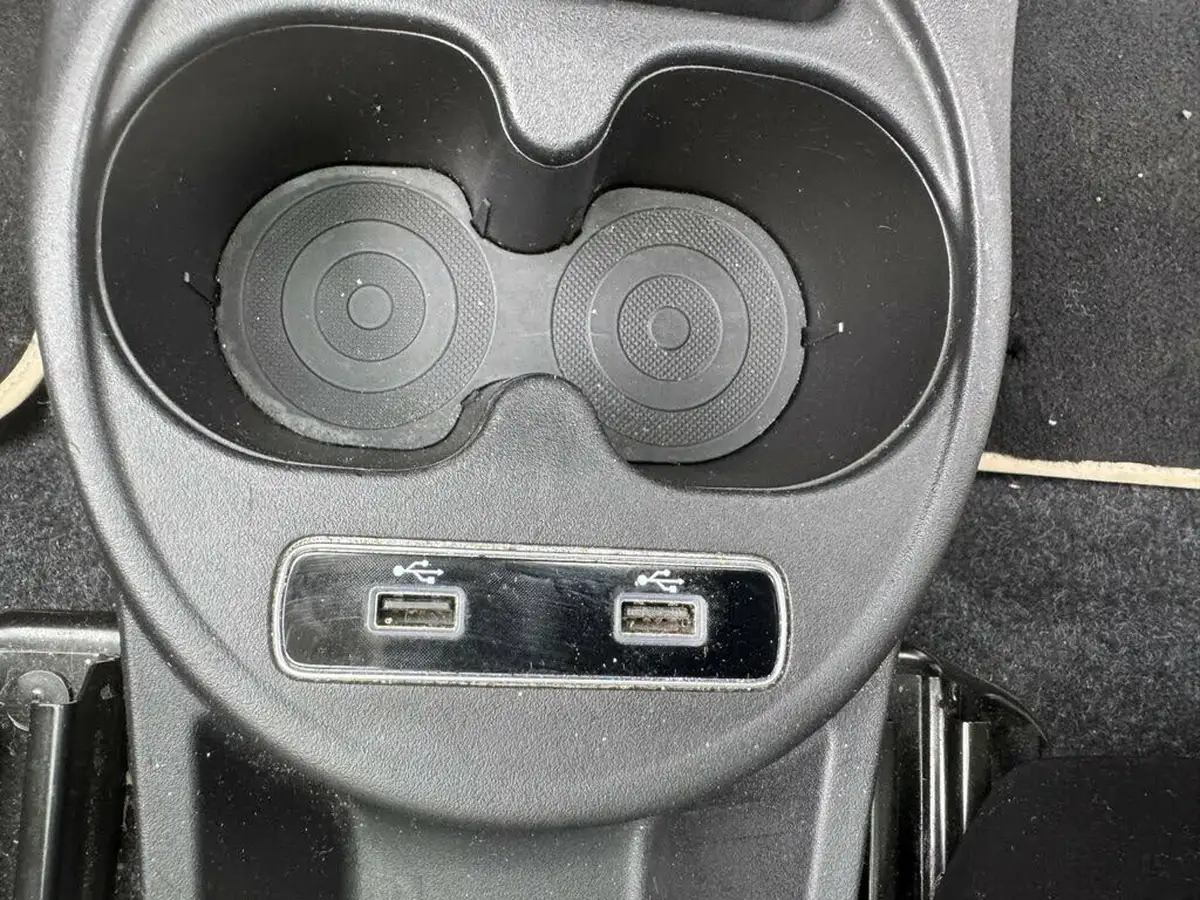 2020-fiat-500-10-lounge-big-37