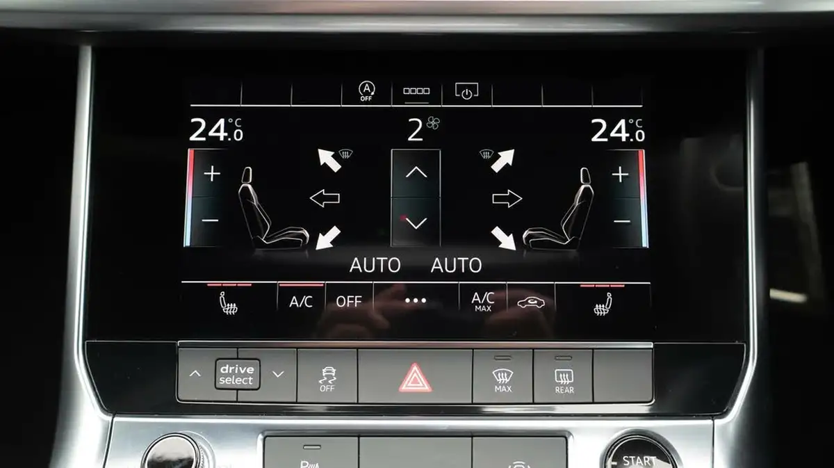 2022-audi-a6-avant-20-45-tfsi-s-line-big-12