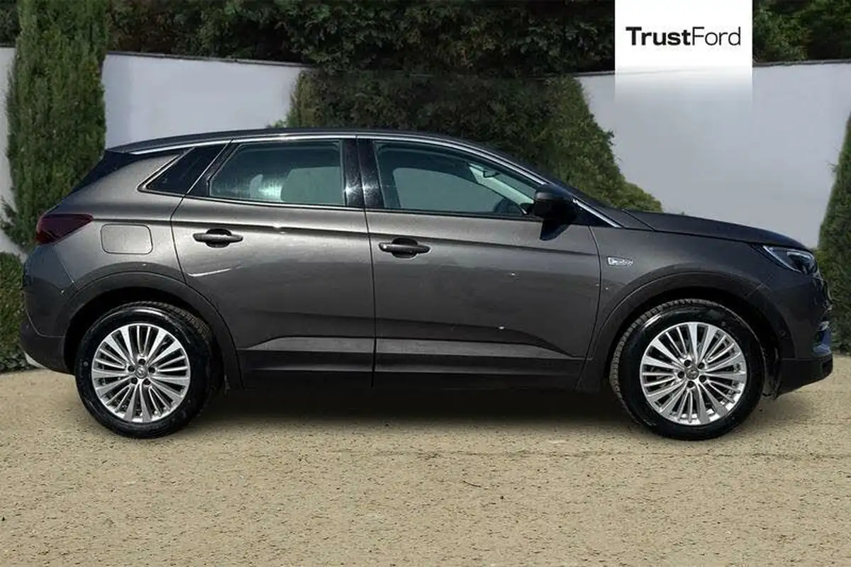 2020-vauxhall-grandland-x-12-business-edition-nav-big-2