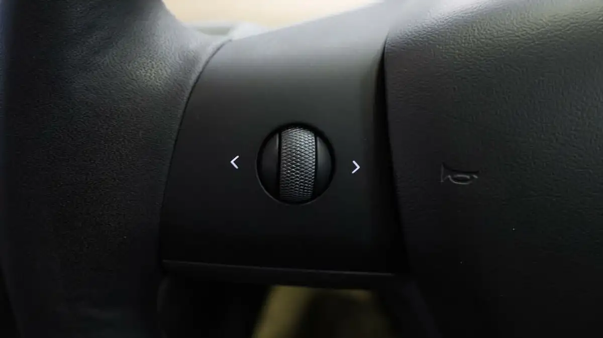 2021-tesla-model-3-e-standard-plus-big-20