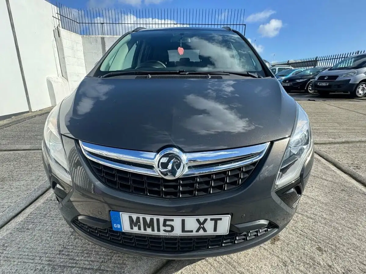 2015-vauxhall-zafira-tourer-20cdti-exclusiv-130ps-big-9