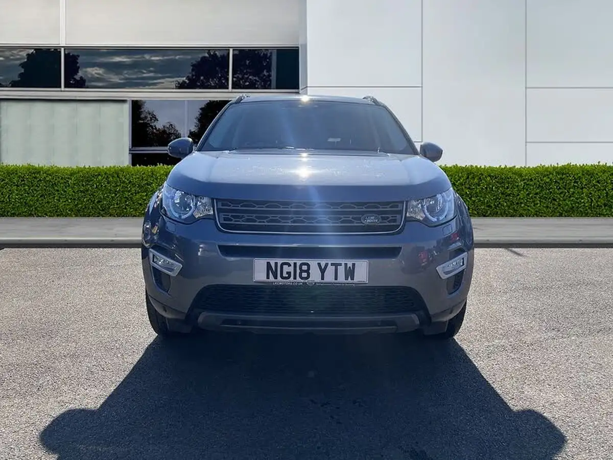 2018-land-rover-discovery-sport-20td4-se-tech-182ps-auto-big-1