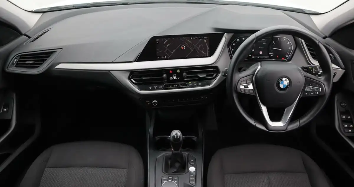 2020-bmw-1-series-15-118i-se-138bhp-big-13