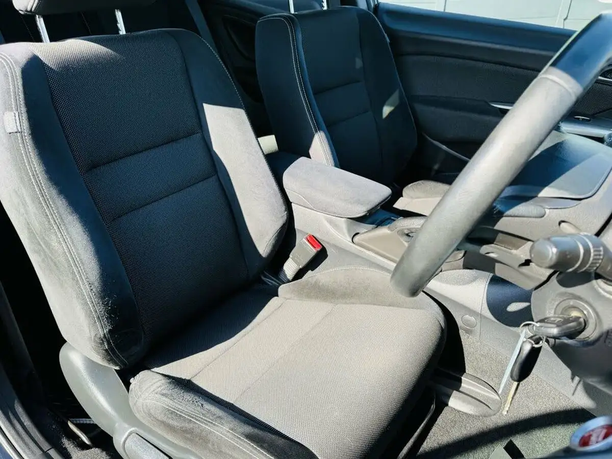 2011-honda-civic-14-type-s-i-vtec-big-10