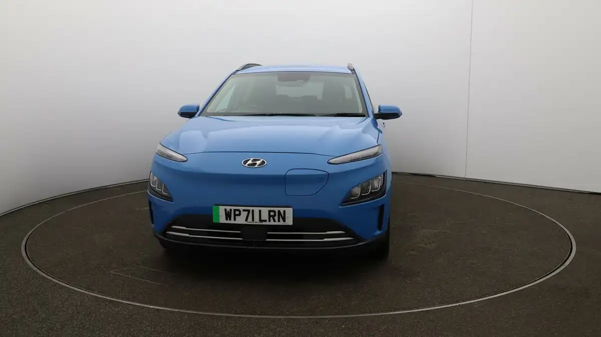 2022-hyundai-kona-e-premium-204ps-64kwh-7kw-obc-big-30