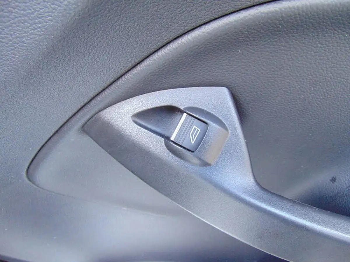 2020-ford-kuga-20tdci-st-line-150ps-big-15