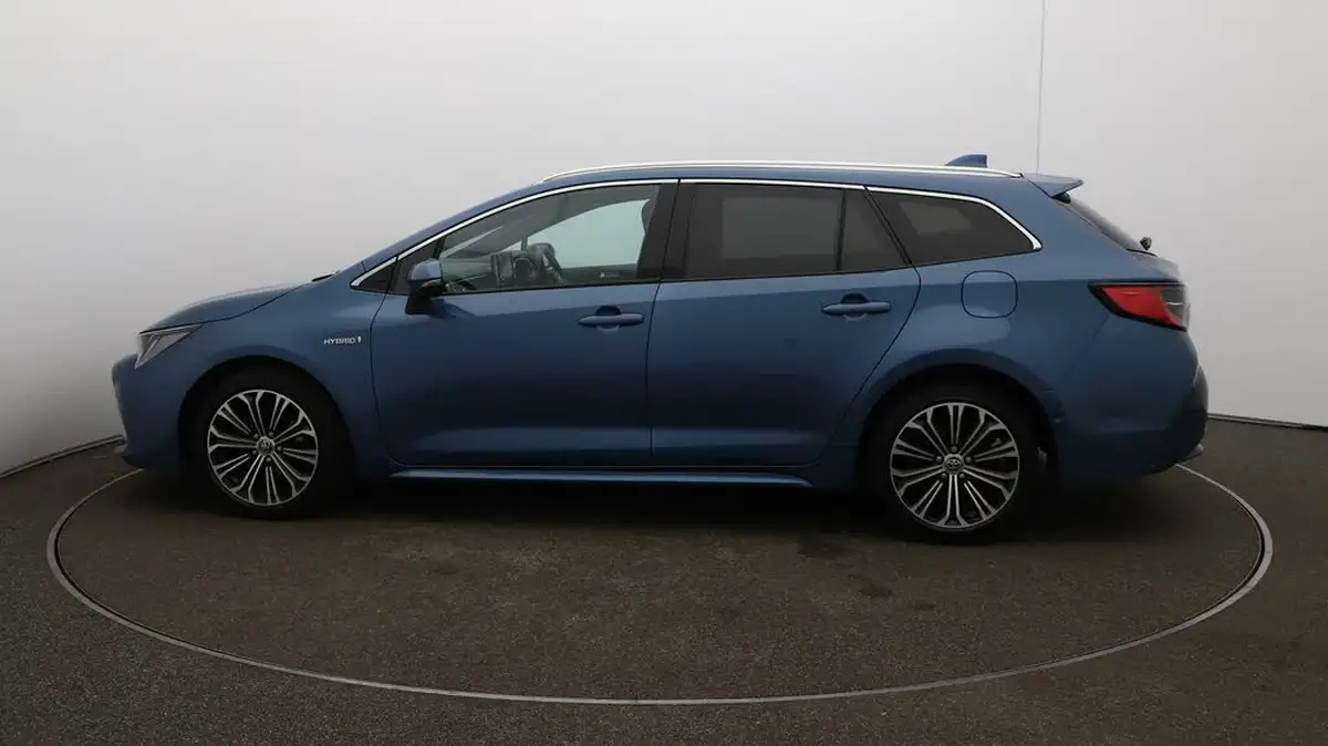 2022-toyota-corolla-18-vvt-i-excel-120bhp-trk-touring-sports-big-56