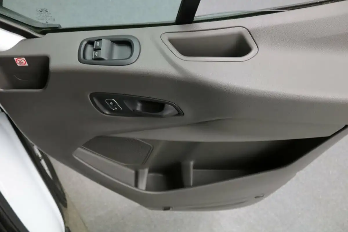 2022-ford-transit-20tdci-350-l3h2-leader-with-ac-chiller-big-57