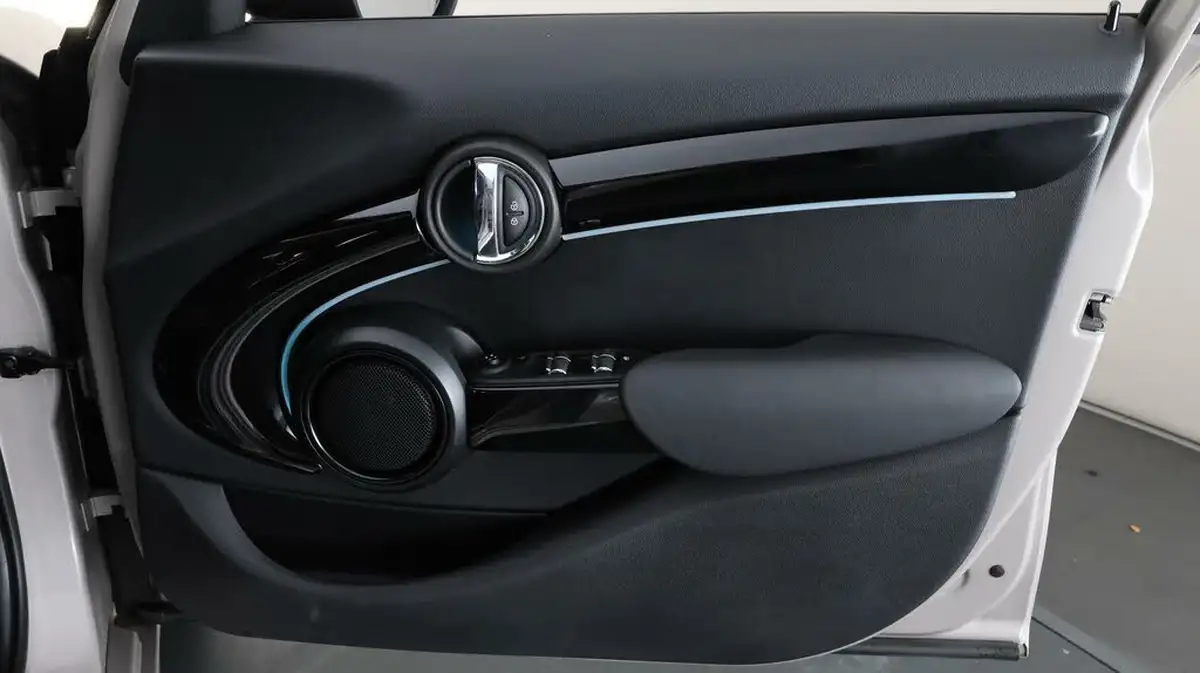 2021-mini-cooper-15-cooper-sport-hatchback-5d-auto-big-15