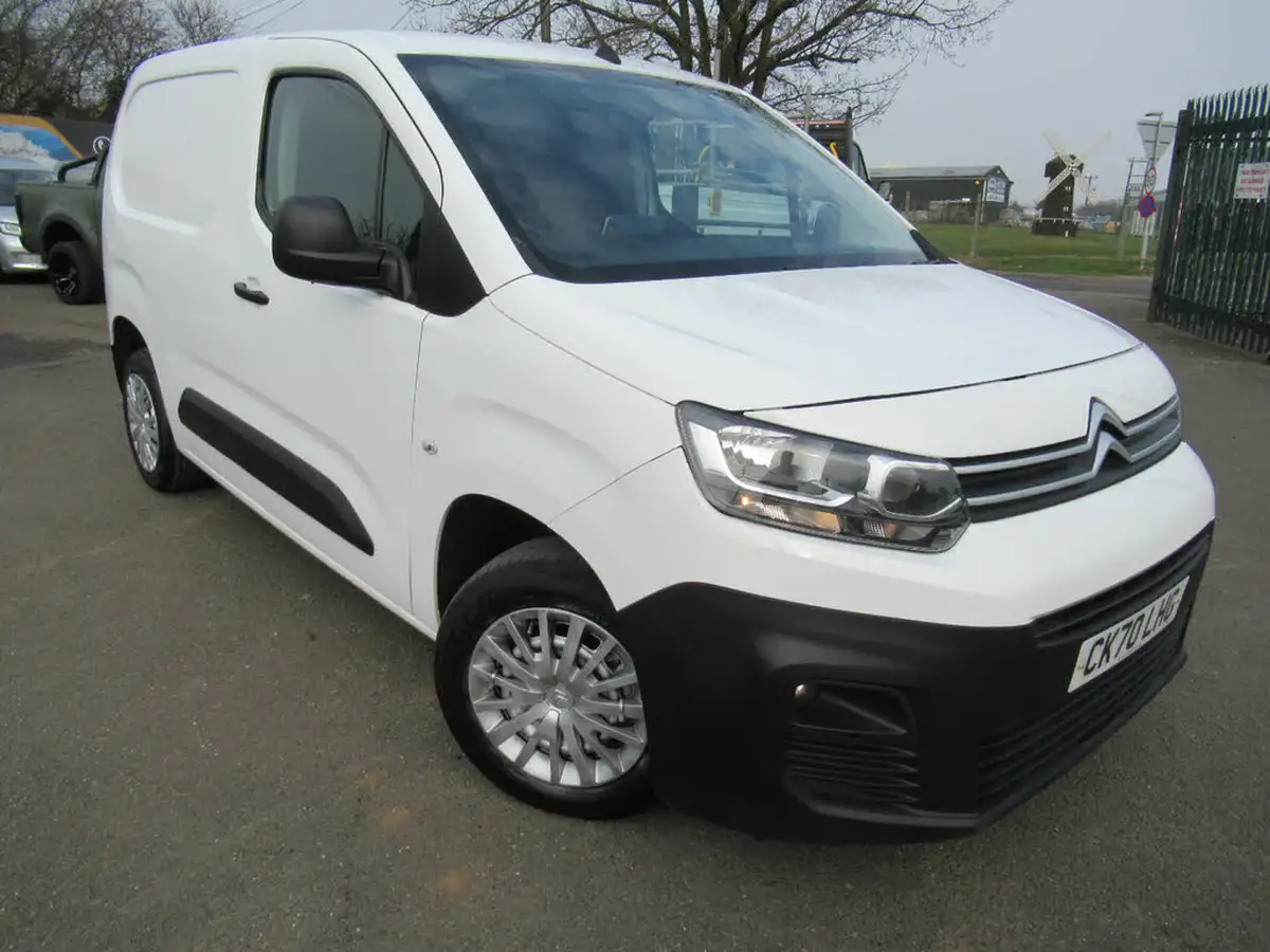 2020-citroen-berlingo-15bluehdi-650-enterprise-ss-big-24