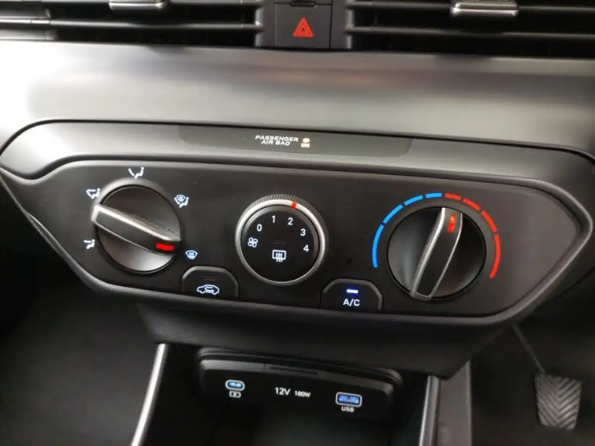 2024-hyundai-i20-10-t-gdi-advance-big-16