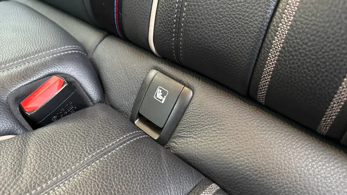 2022-bmw-5-series-20-530e-m-sport-saloon-4d-big-21