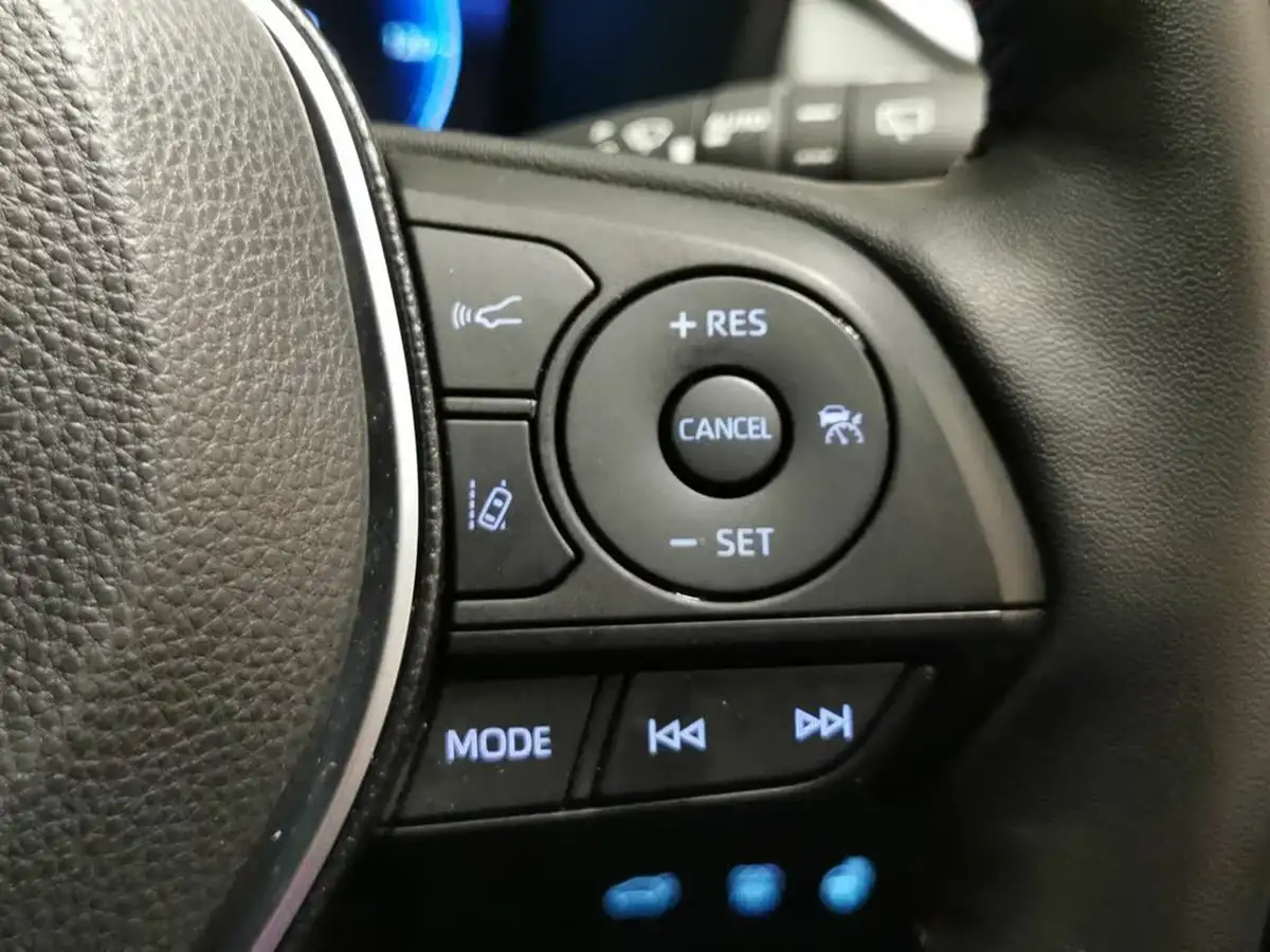 2023-suzuki-across-25-no-trim-big-17