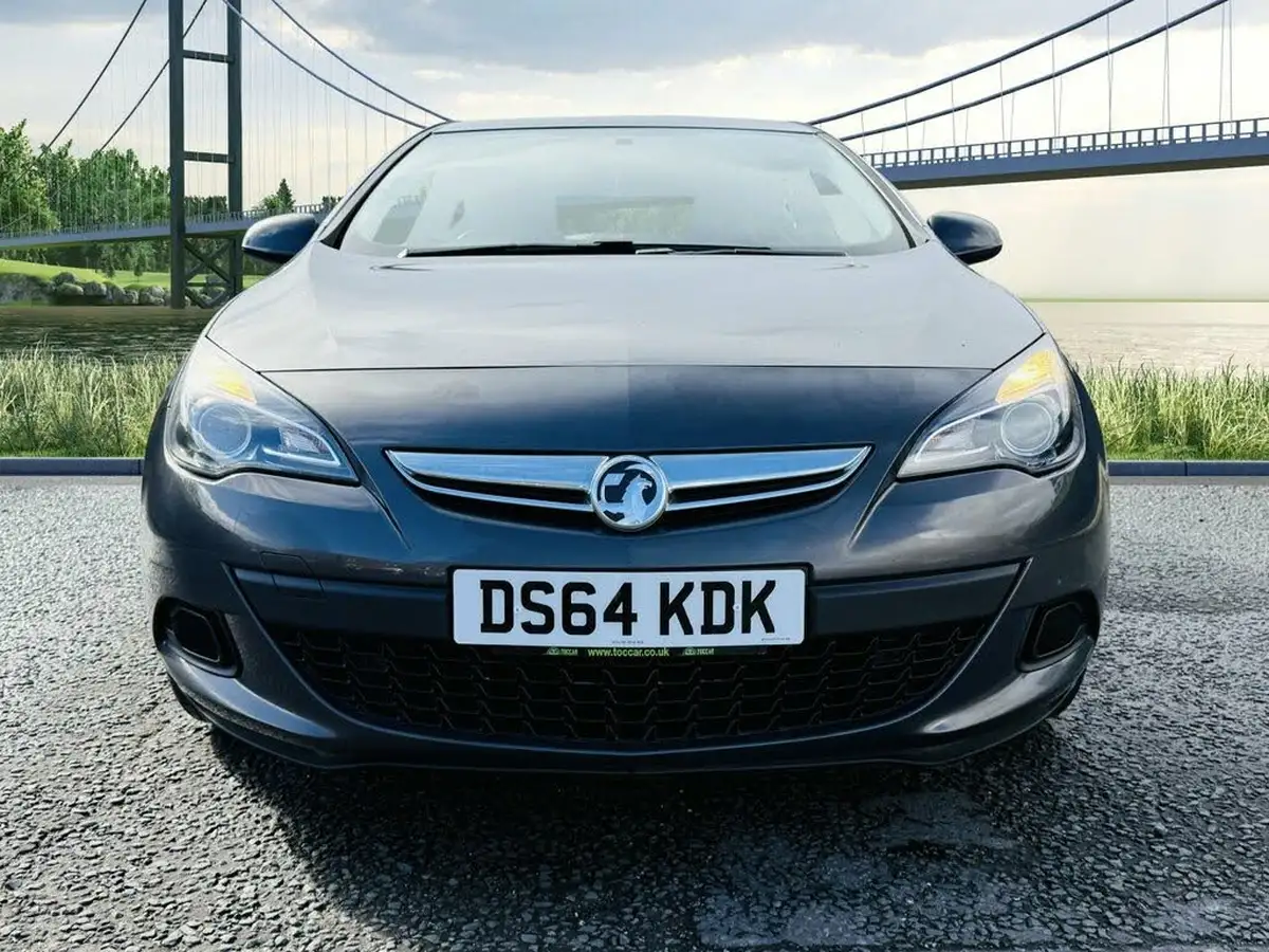 2014-vauxhall-gtc-20cdti-sport-16v-ss-big-7
