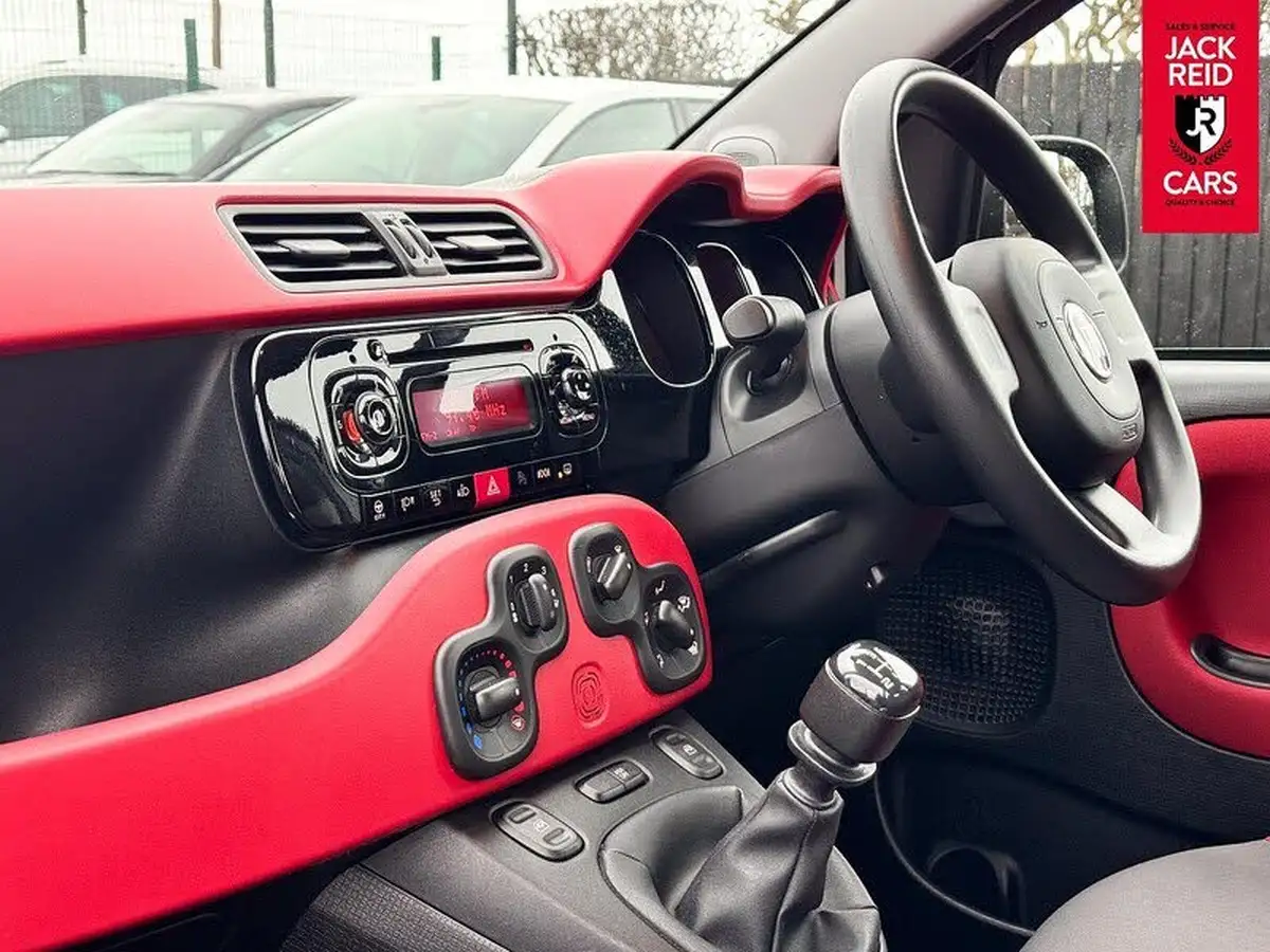 2015-fiat-panda-12-lounge-big-14