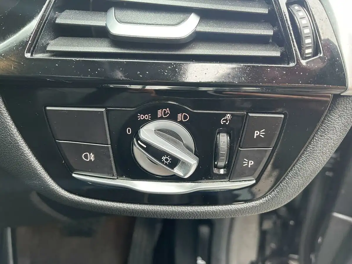 2020-bmw-5-series-20-530e-xdrive-se-292bhp-mht-saloon-4d-big-18