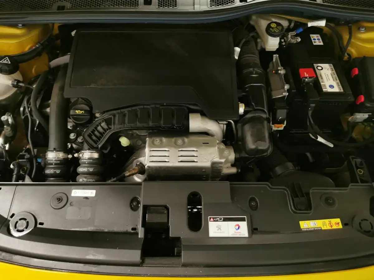 2022-peugeot-208-12-puretech-allure-premium-100bhp-eat8-big-36