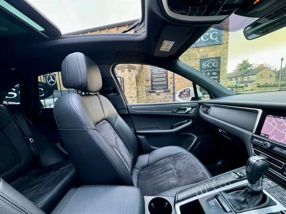 2019-porsche-macan-20-big-41